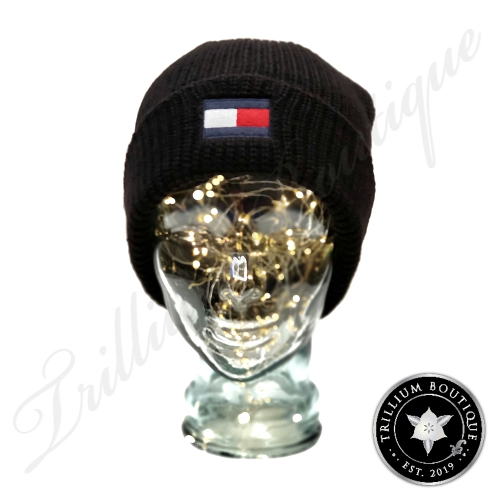 Tommy Hilfiger Unisex Black Cuffed Logo Hat OS - Picture 2 of 5